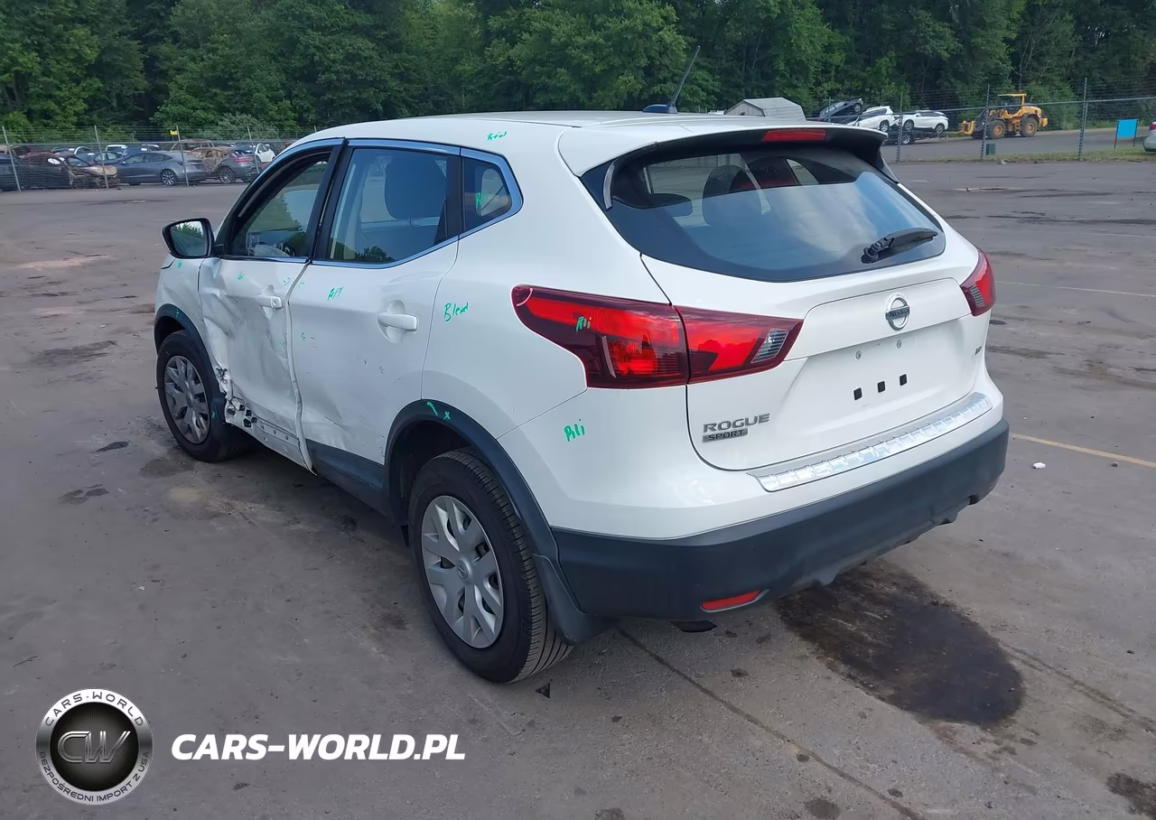 2019 Nissan Rogue Sport S VIN:JN1BJ1CR1KW323370 - 3