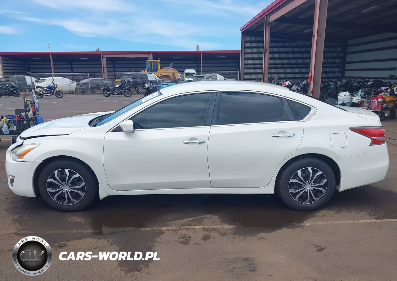 2014 Nissan Altima 2.5 S VIN:1N4AL3AP7EN221278 - 14