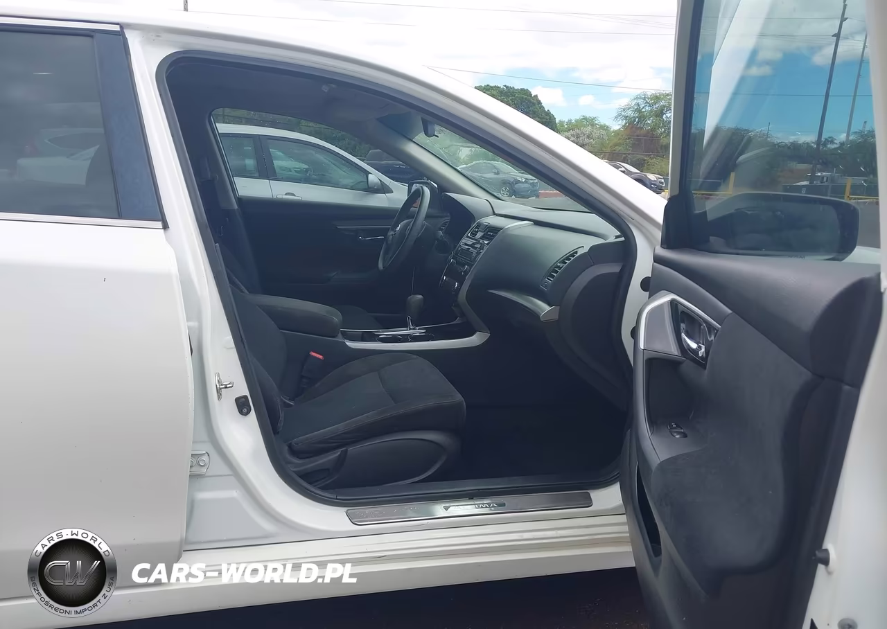 2014 Nissan Altima 2.5 S VIN:1N4AL3AP7EN221278 - 5