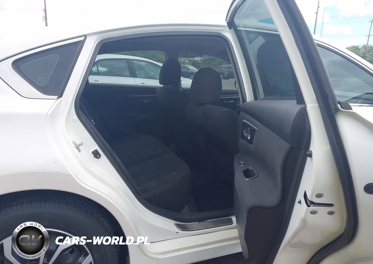 2014 Nissan Altima 2.5 S VIN:1N4AL3AP7EN221278 - 8