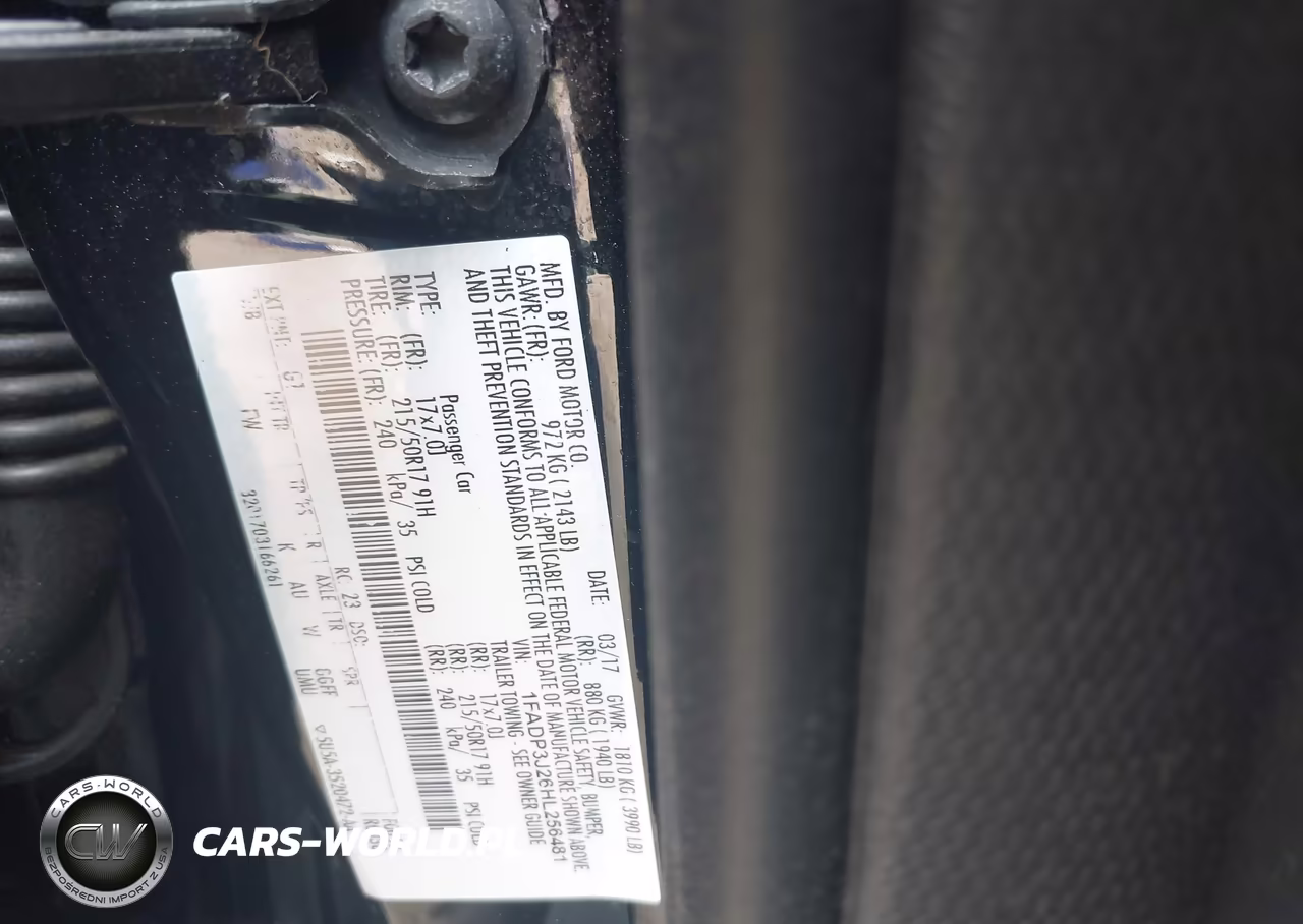 2017 Ford Focus Titanium VIN:1FADP3J26HL256481 - 9