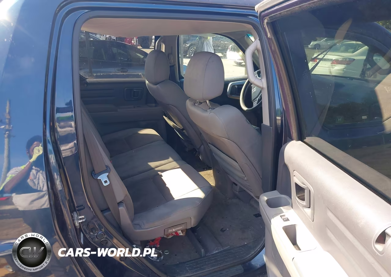 2011 Honda Ridgeline Rts VIN:5FPYK1F4XBB002864 - 8