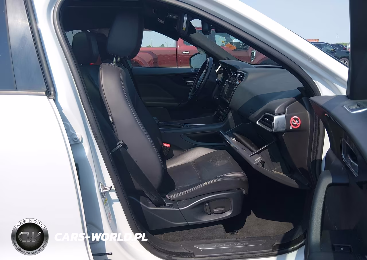 2018 Jaguar F-Pace 25T Premium VIN:SADCJ2FX1JA268226 - 5