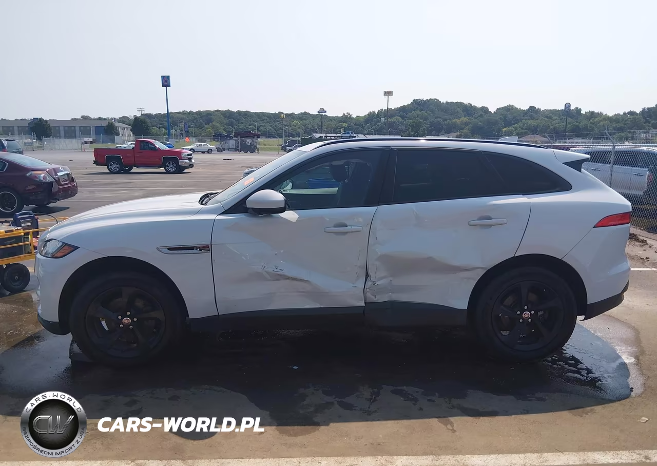 2018 Jaguar F-Pace 25T Premium VIN:SADCJ2FX1JA268226 - 6