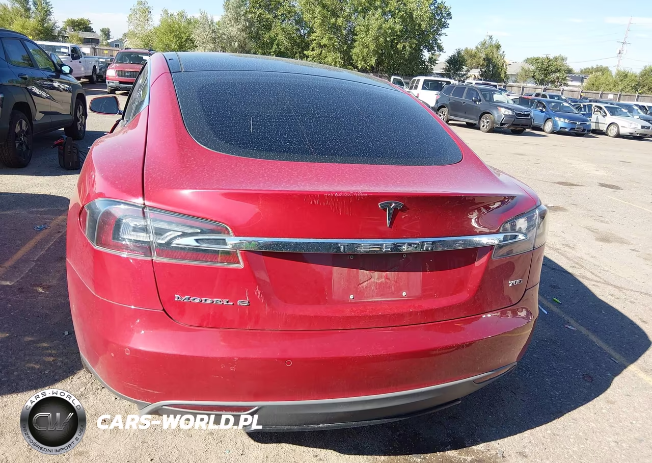2015 Tesla Model S 70D-85D-P85D VIN:5YJSA1S27FF095838 - 16