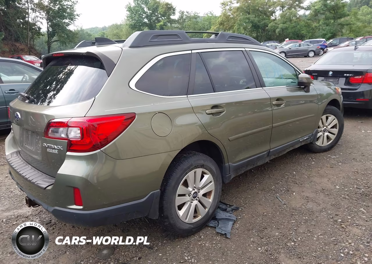 2016 Subaru Outback 2.5I Premium VIN:4S4BSAHC8G3227805 - 4