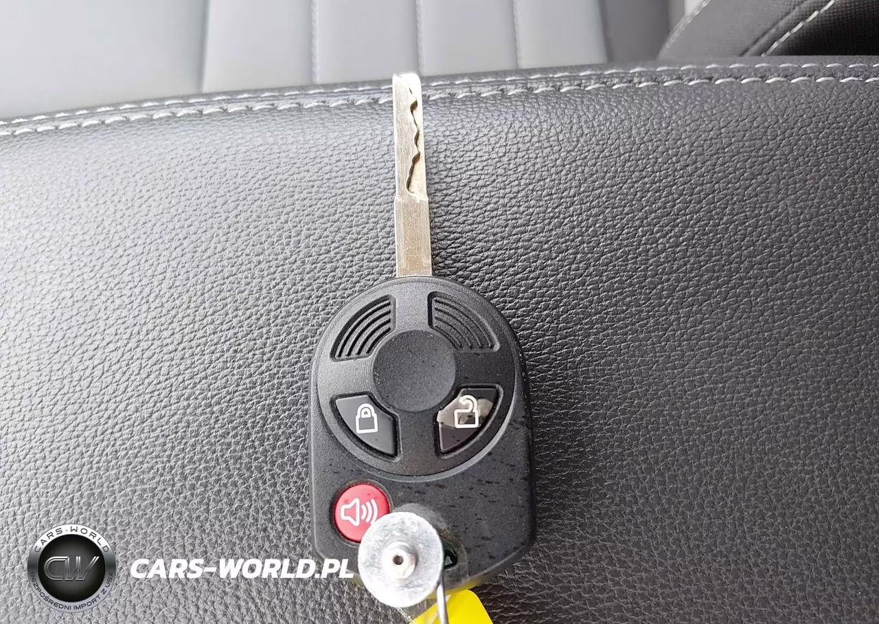 2018 Ford Escape S VIN:1FMCU0F70JUD08362 - 11