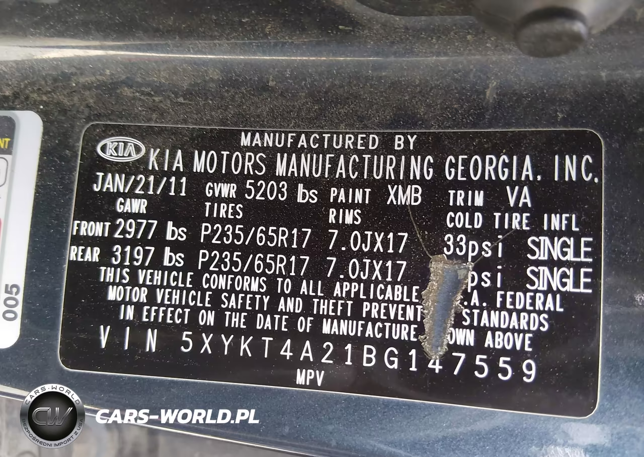 2011 Kia Sorento Lx V6 VIN:5XYKT4A21BG147559 - 9