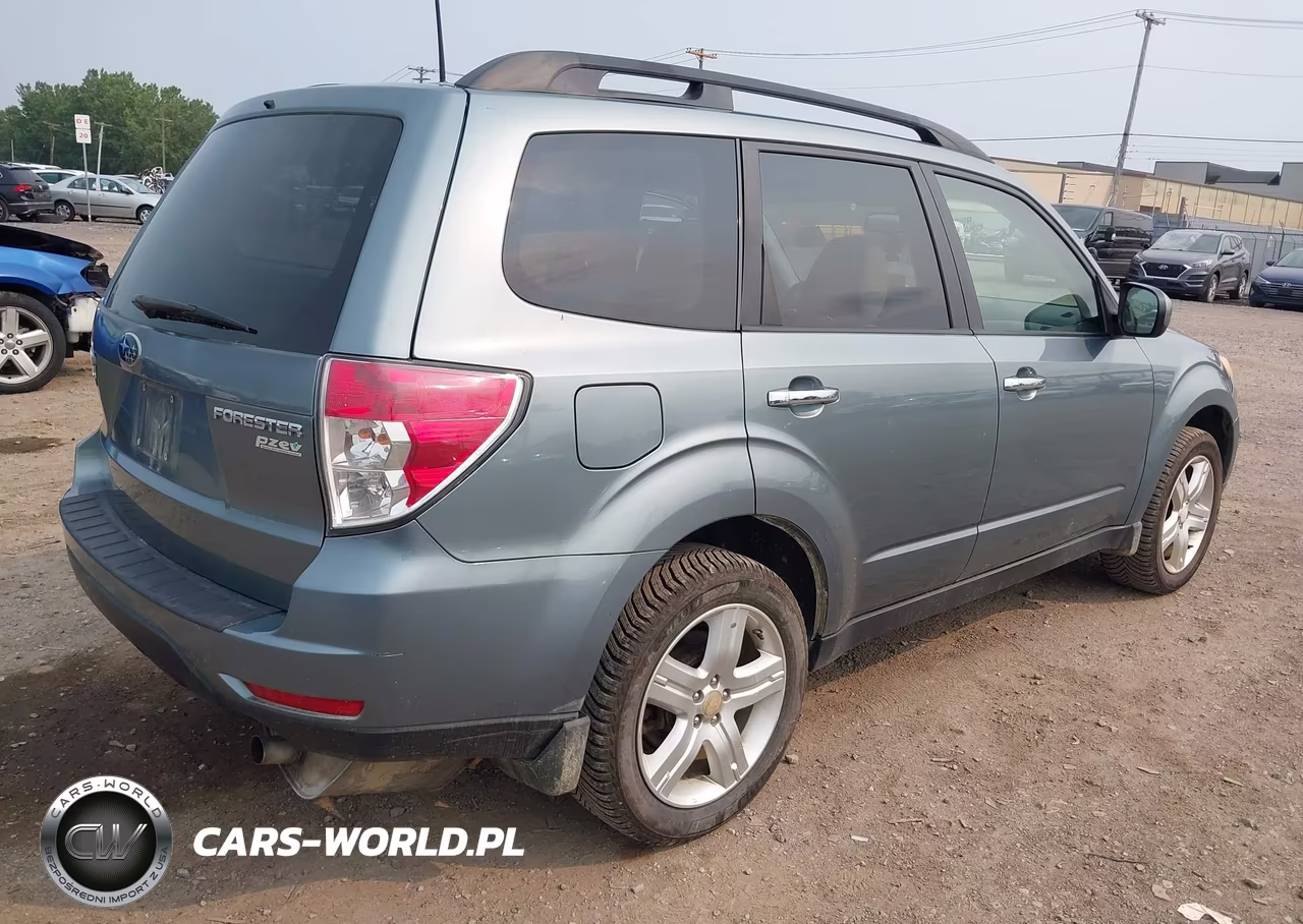 2010 Subaru Forester 2.5X Premium VIN:JF2SH6CC5AH757281 - 4