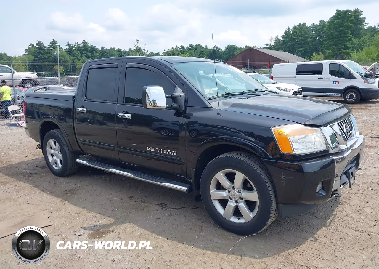 2014 Nissan Titan Sl