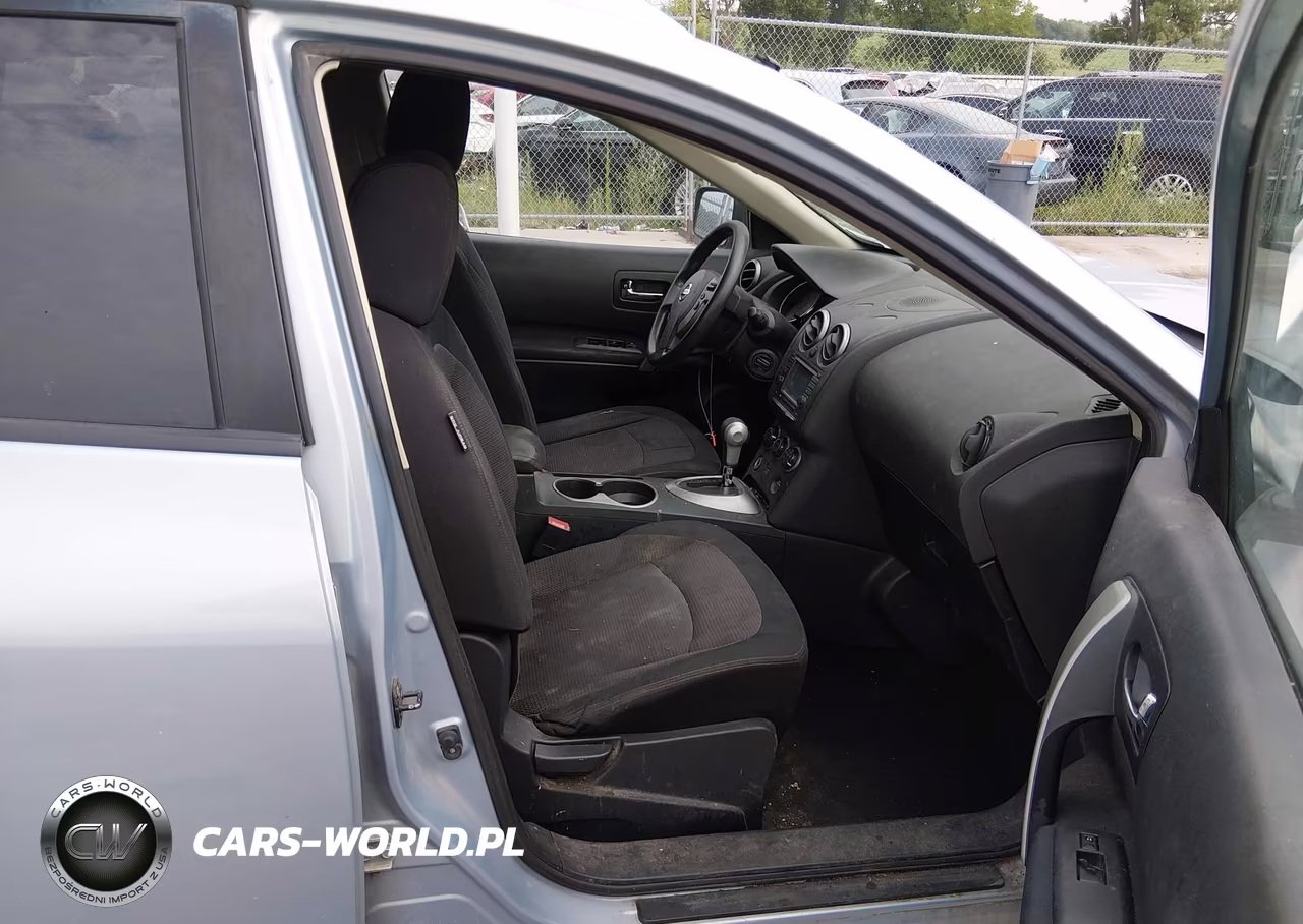2011 Nissan Rogue Sv VIN:JN8AS5MT8BW177092 - 5