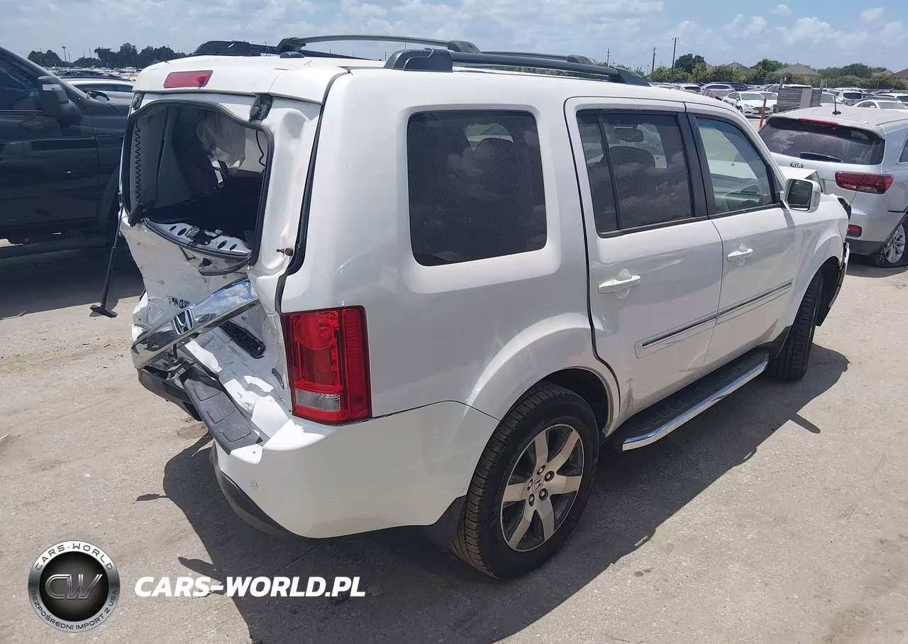2012 Honda Pilot Touring VIN:5FNYF3H91CB025128 - 4