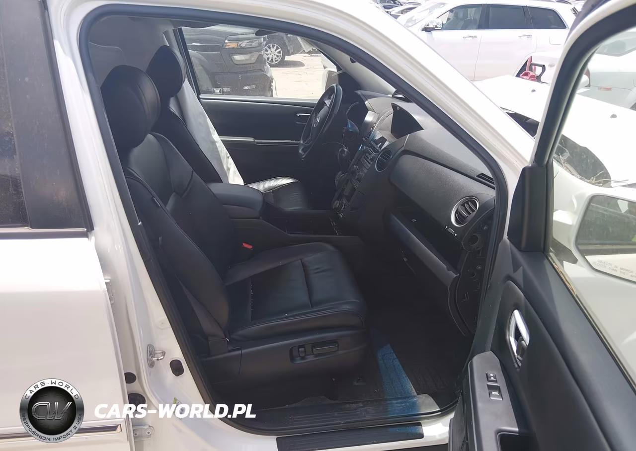 2012 Honda Pilot Touring VIN:5FNYF3H91CB025128 - 5