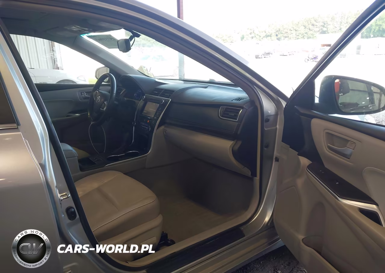 2015 Toyota Camry Xle VIN:4T1BF1FK4FU911063 - 5
