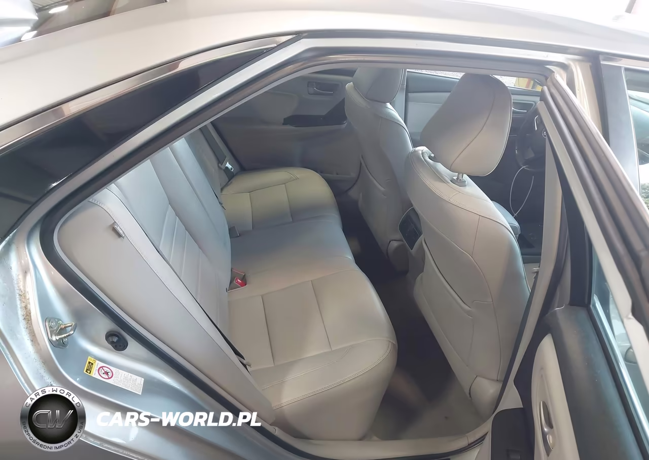 2015 Toyota Camry Xle VIN:4T1BF1FK4FU911063 - 8