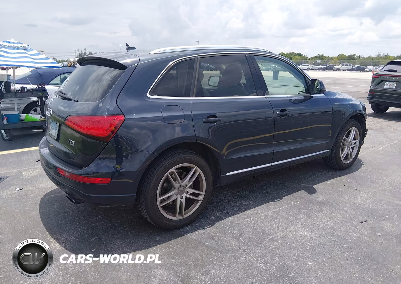 2013 Audi Q5 2.0T Premium VIN:WA1LFAFP1DA040992 - 4
