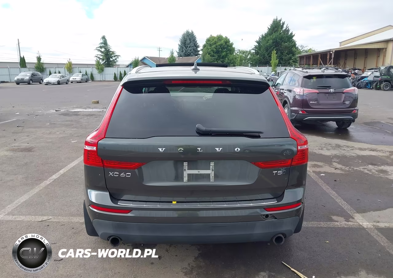2018 Volvo Xc60 T5 Momentum VIN:LYV102RK7JB106485 - 15