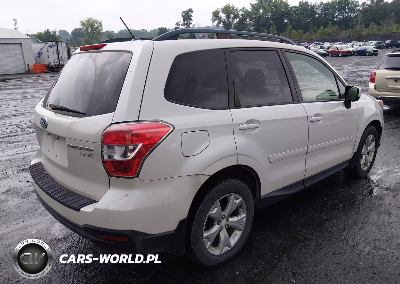 2014 Subaru Forester 2.5I Premium VIN:JF2SJAEC7EH436322 - 4