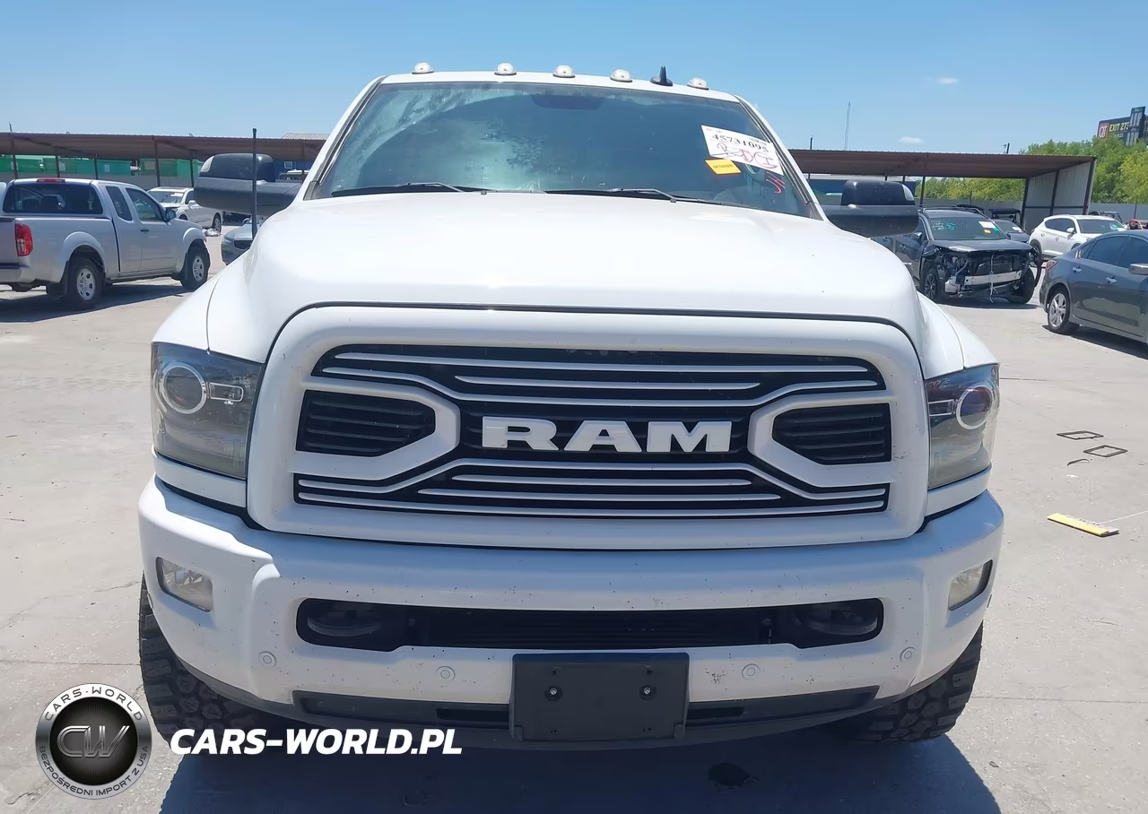 2018 Ram 2500 Laramie 4X4 6'4 Box VIN:3C6UR5FL8JG269311 - 12