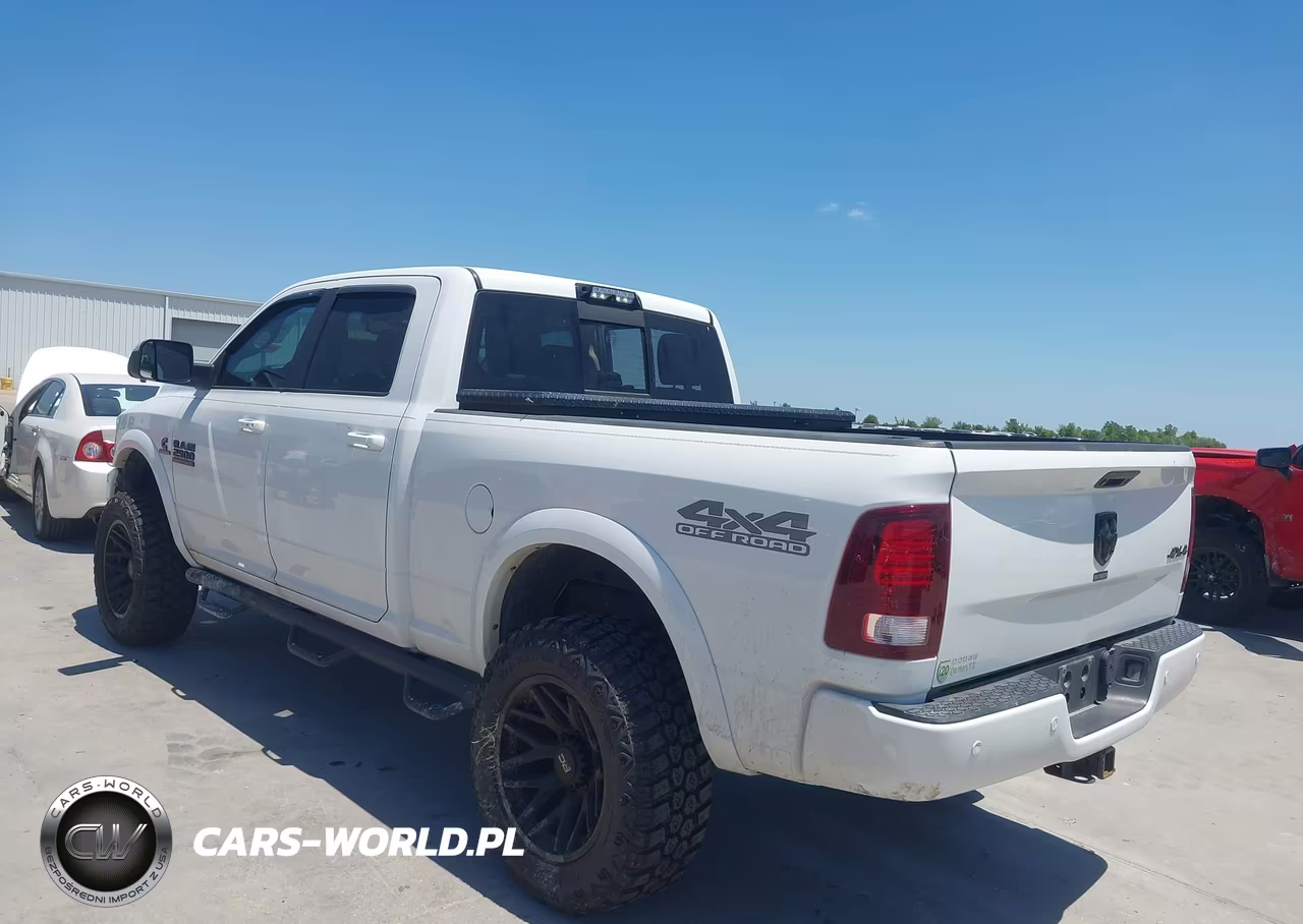 2018 Ram 2500 Laramie 4X4 6'4 Box VIN:3C6UR5FL8JG269311 - 3