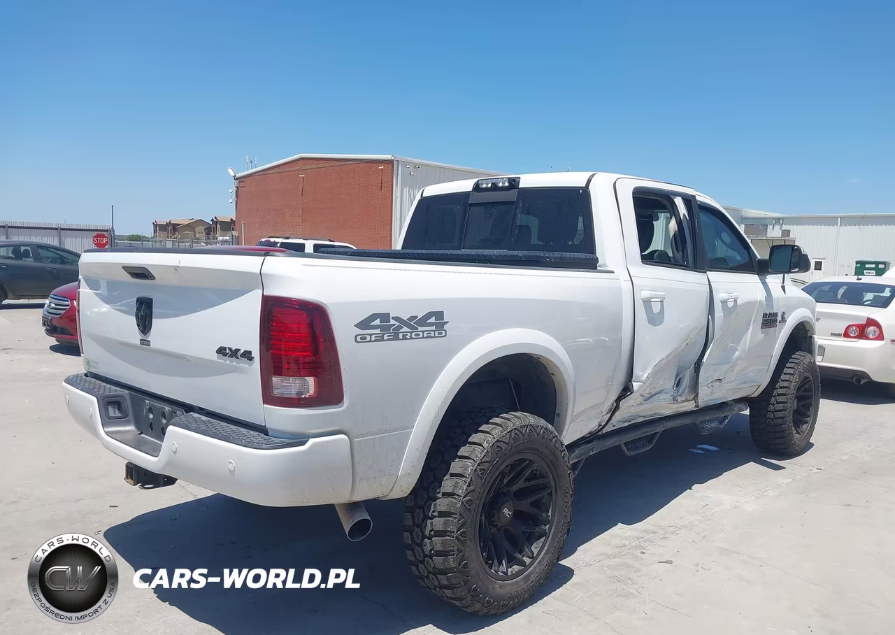 2018 Ram 2500 Laramie 4X4 6'4 Box VIN:3C6UR5FL8JG269311 - 4