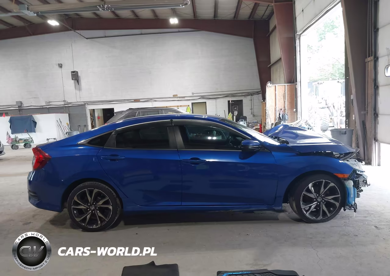 2019 Honda Civic Sport VIN:2HGFC2F81KH523845 - 13
