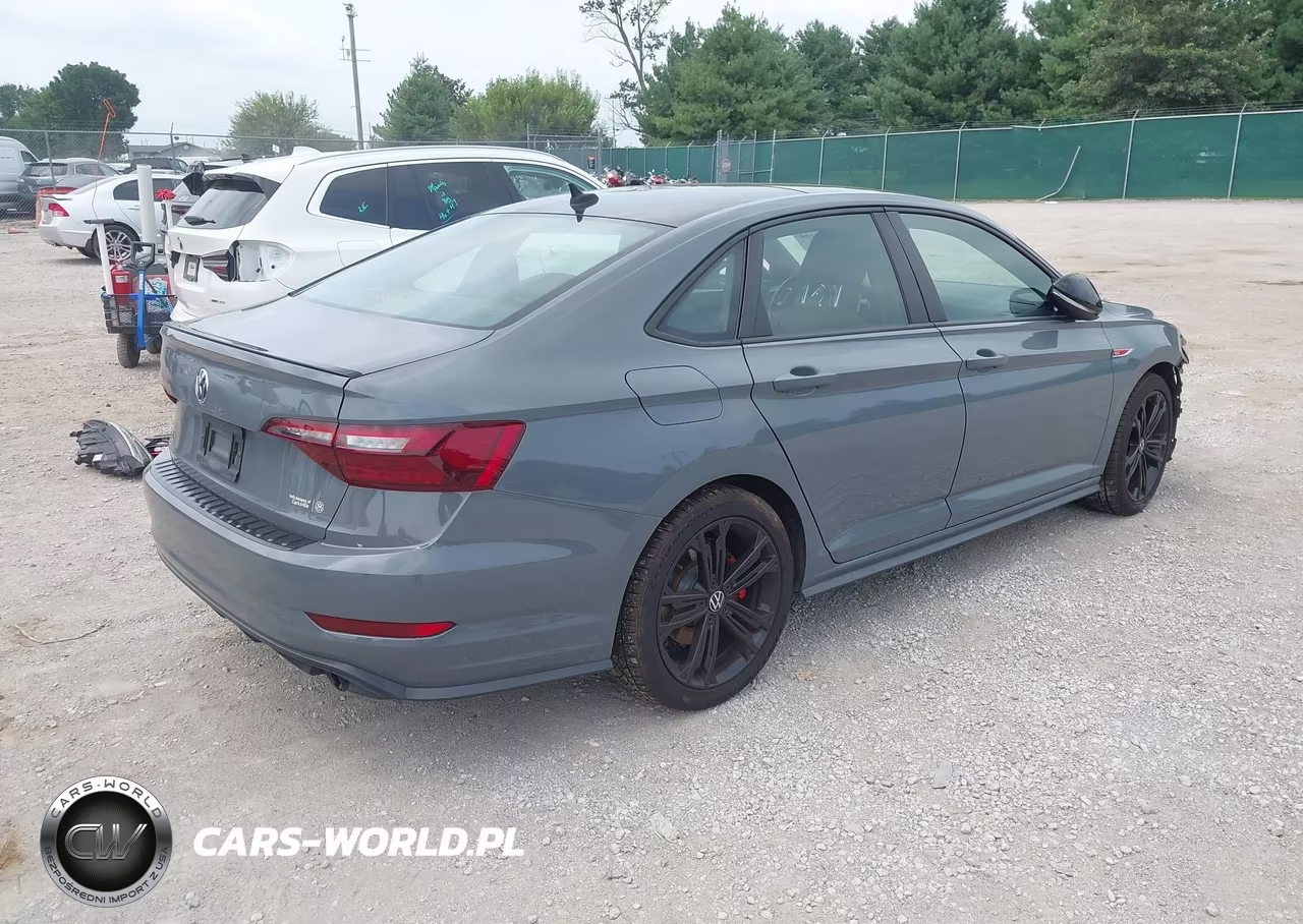 2021 Volkswagen Jetta Gli 2.0T Autobahn-2.0T S VIN:3VW6T7BU6MM083962 - 4
