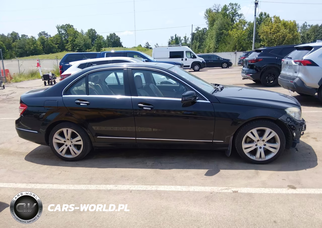 2011 Mercedes-Benz C 300 Luxury-Sport VIN:WDDGF5EBXBR158774 - 13