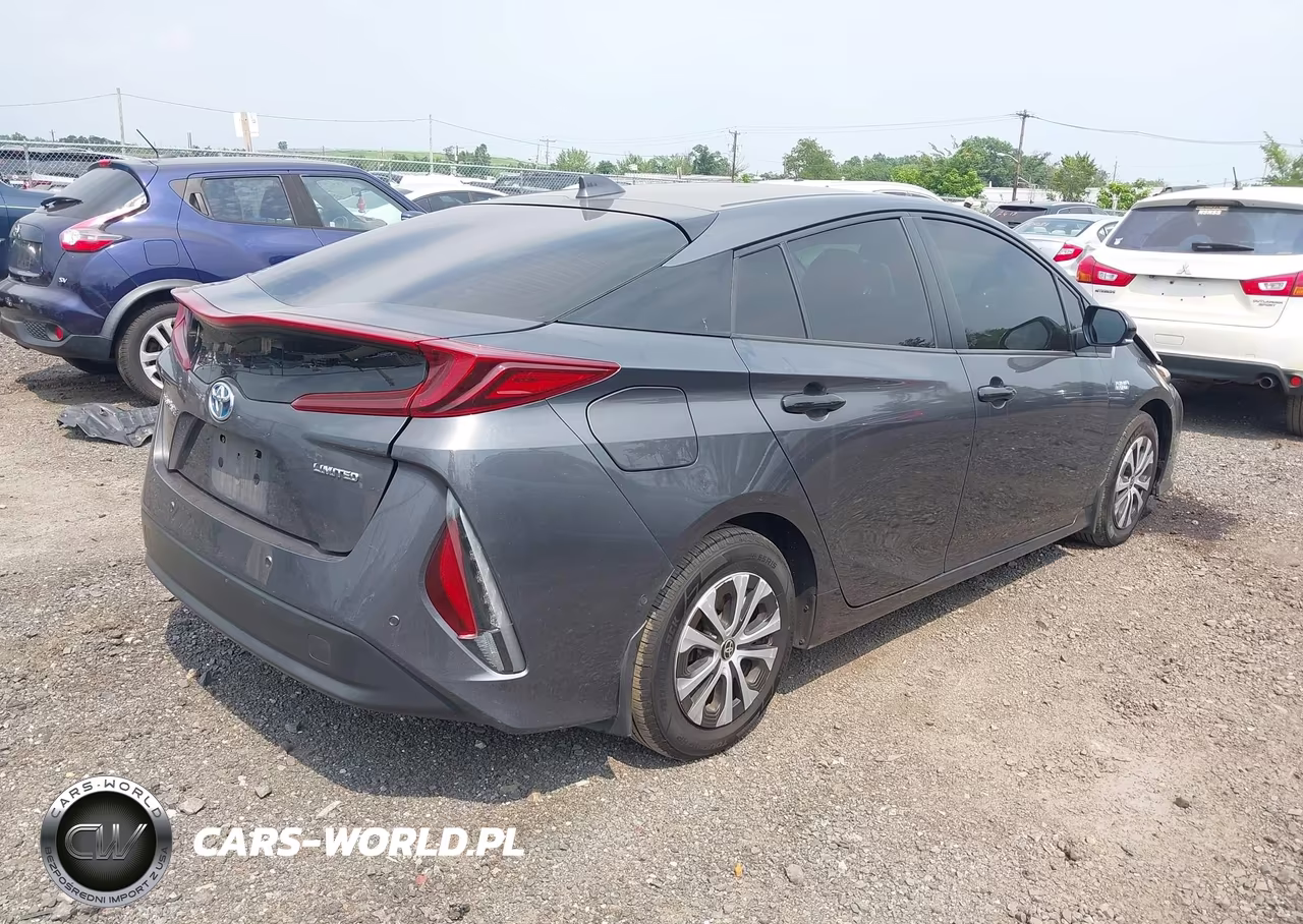 2021 Toyota Prius Prime Limited VIN:JTDKAMFP2M3183598 - 4