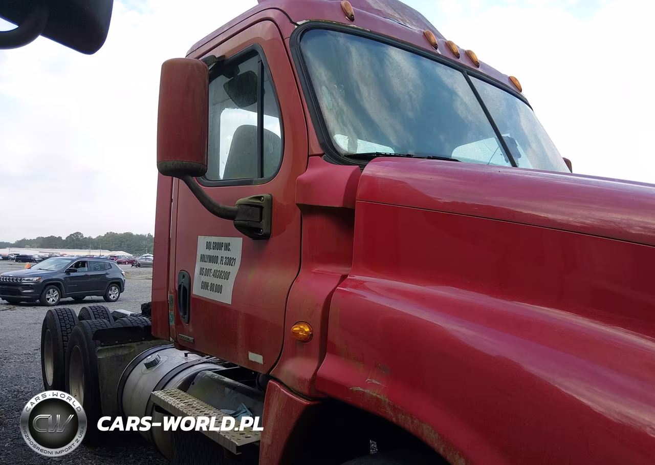 2015 Freightliner Cascadia 125 VIN:3AKJGEDV4FSGH7154 - 14