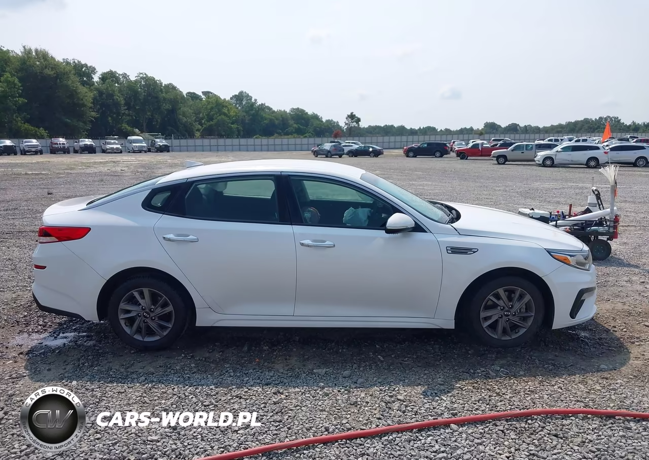 2020 Kia Optima Lx VIN:5XXGT4L31LG421859 - 13