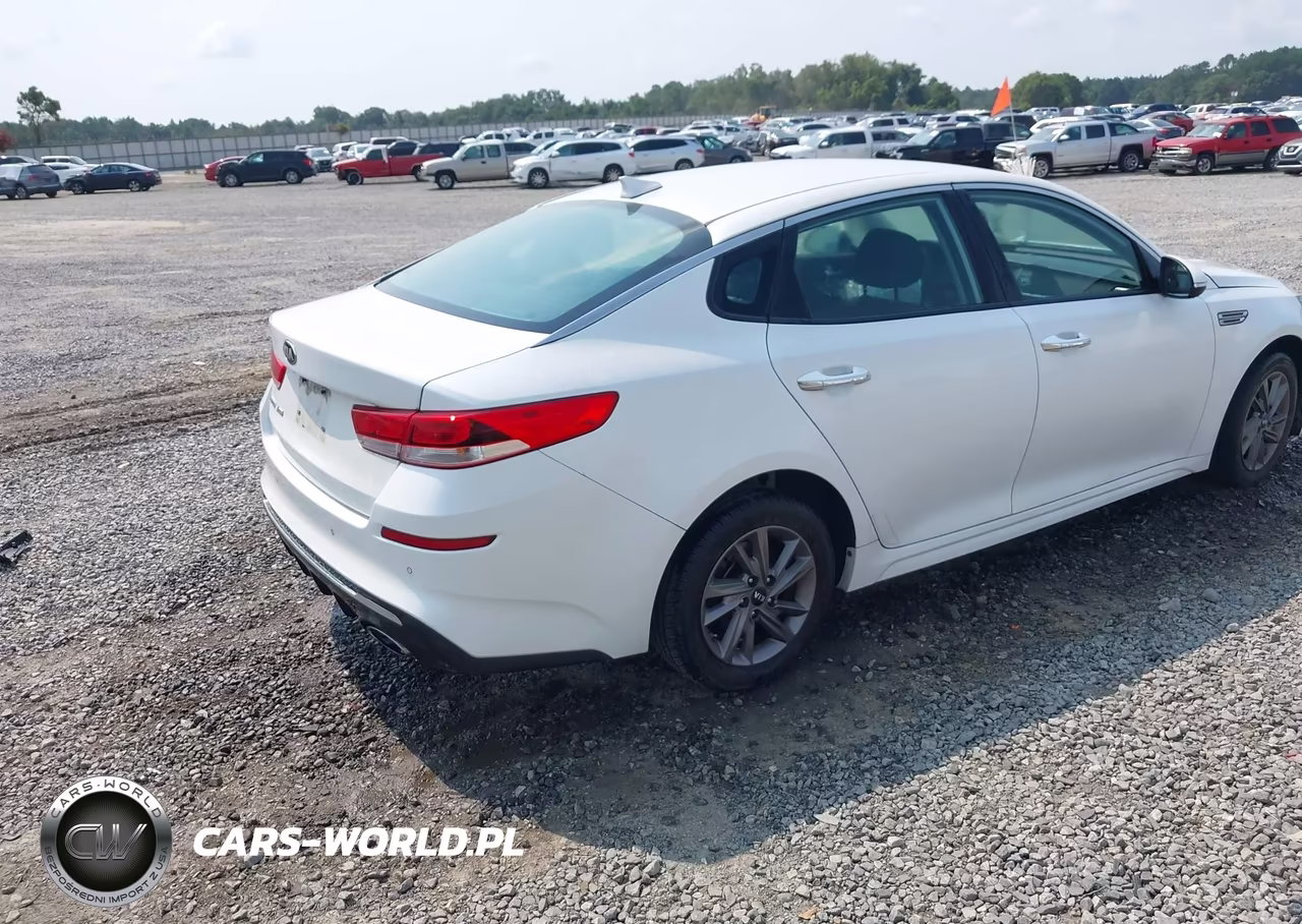 2020 Kia Optima Lx VIN:5XXGT4L31LG421859 - 4