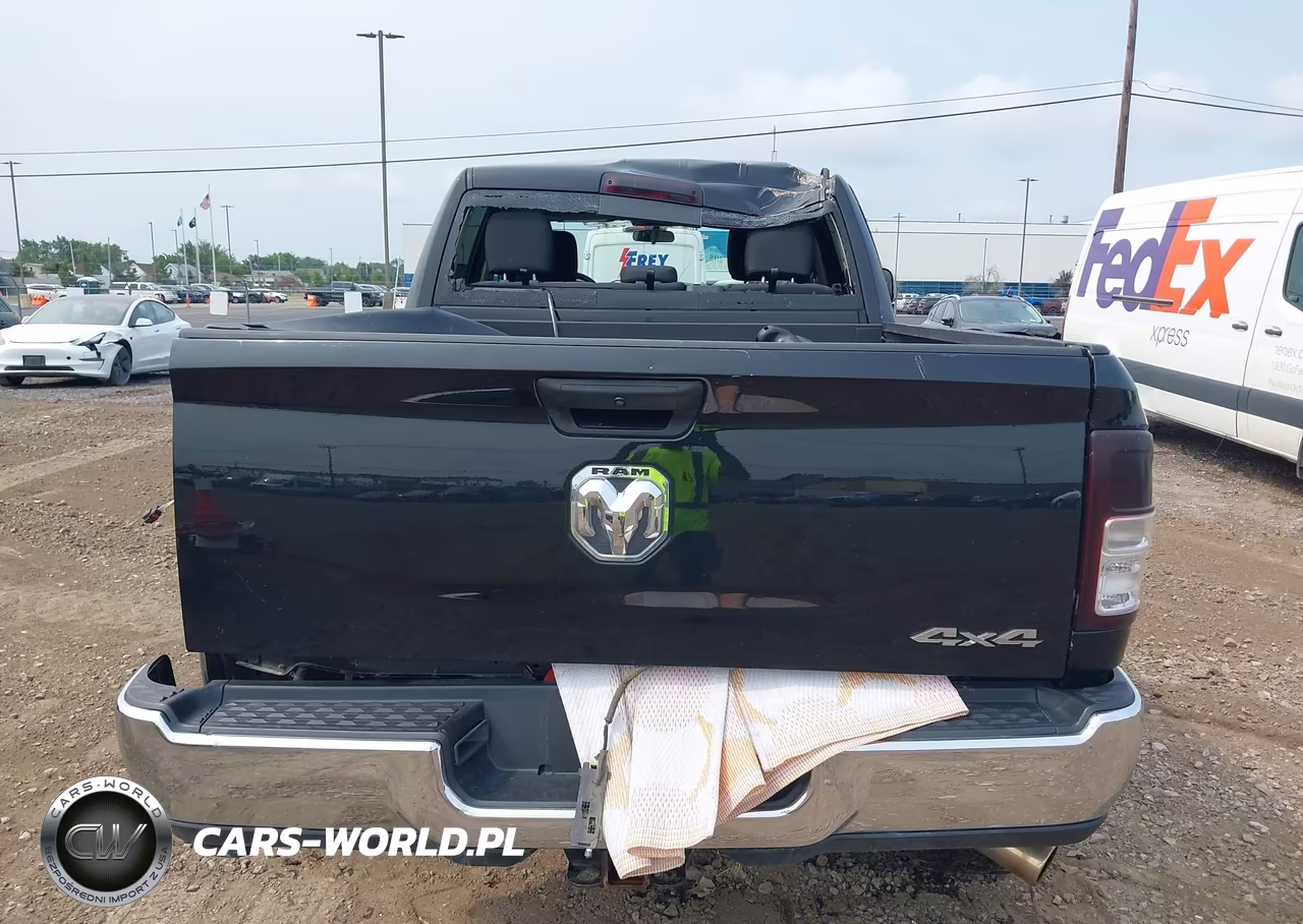 2019 Ram 2500 Tradesman 4X4 6'4 Box VIN:3C6UR5CJ1KG633122 - 16