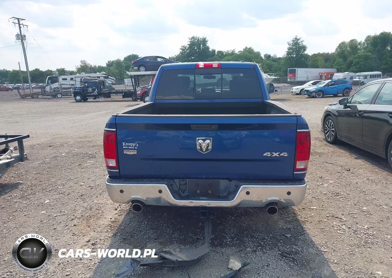 2011 Ram Ram 1500 Laramie VIN:1D7RV1CT7BS556470 - 16
