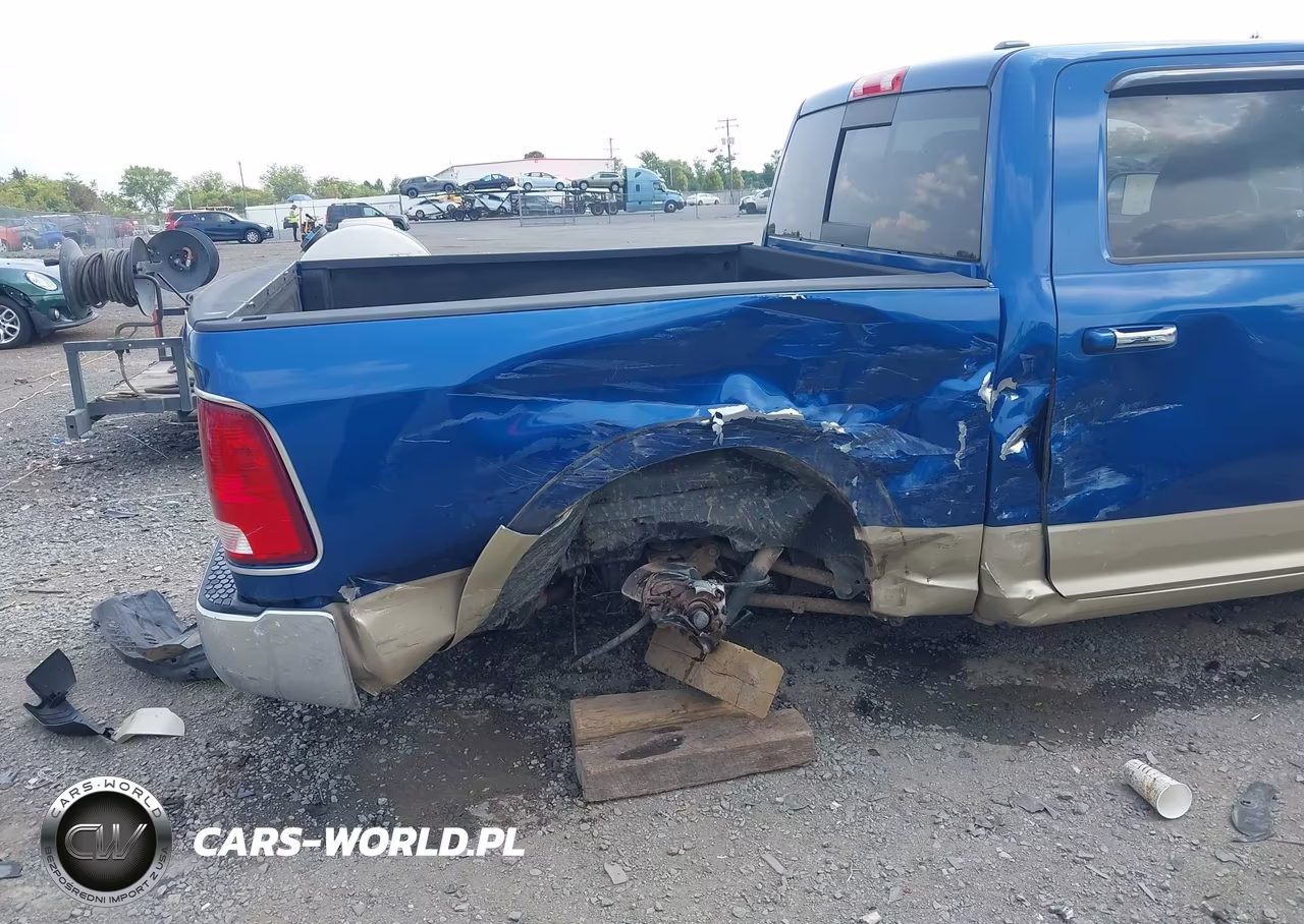 2011 Ram Ram 1500 Laramie VIN:1D7RV1CT7BS556470 - 6