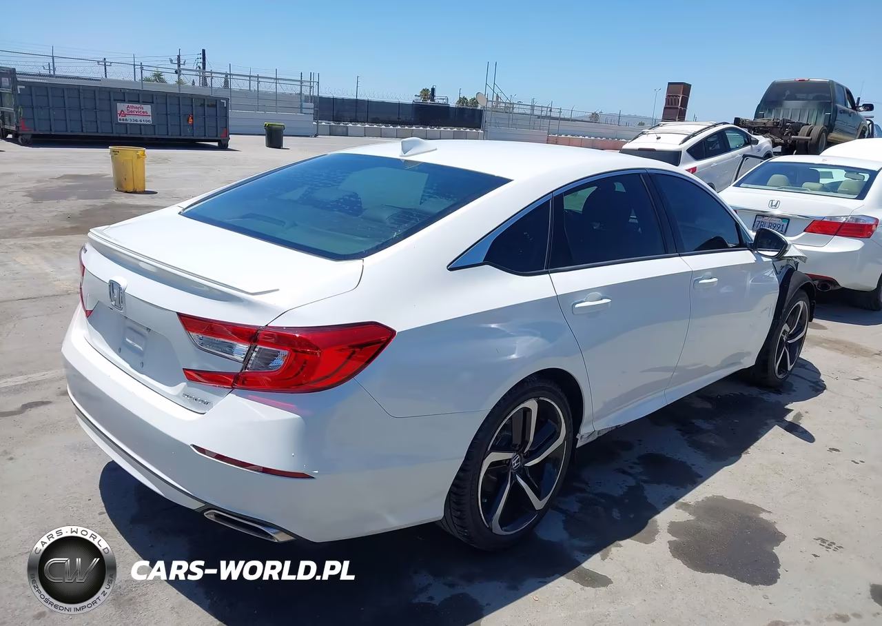 2018 Honda Accord Sport VIN:1HGCV1F32JA067296 - 4
