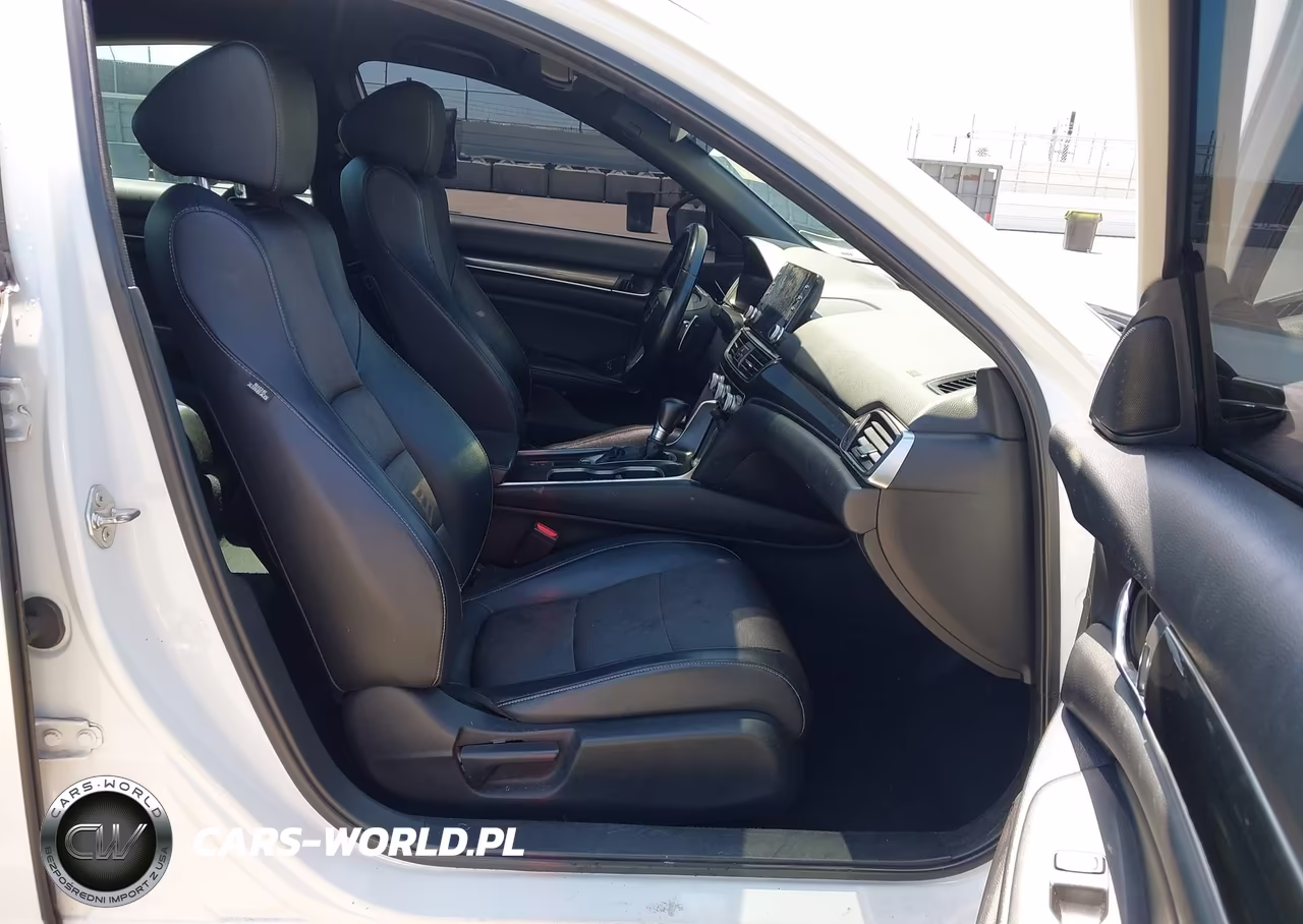 2018 Honda Accord Sport VIN:1HGCV1F32JA067296 - 5