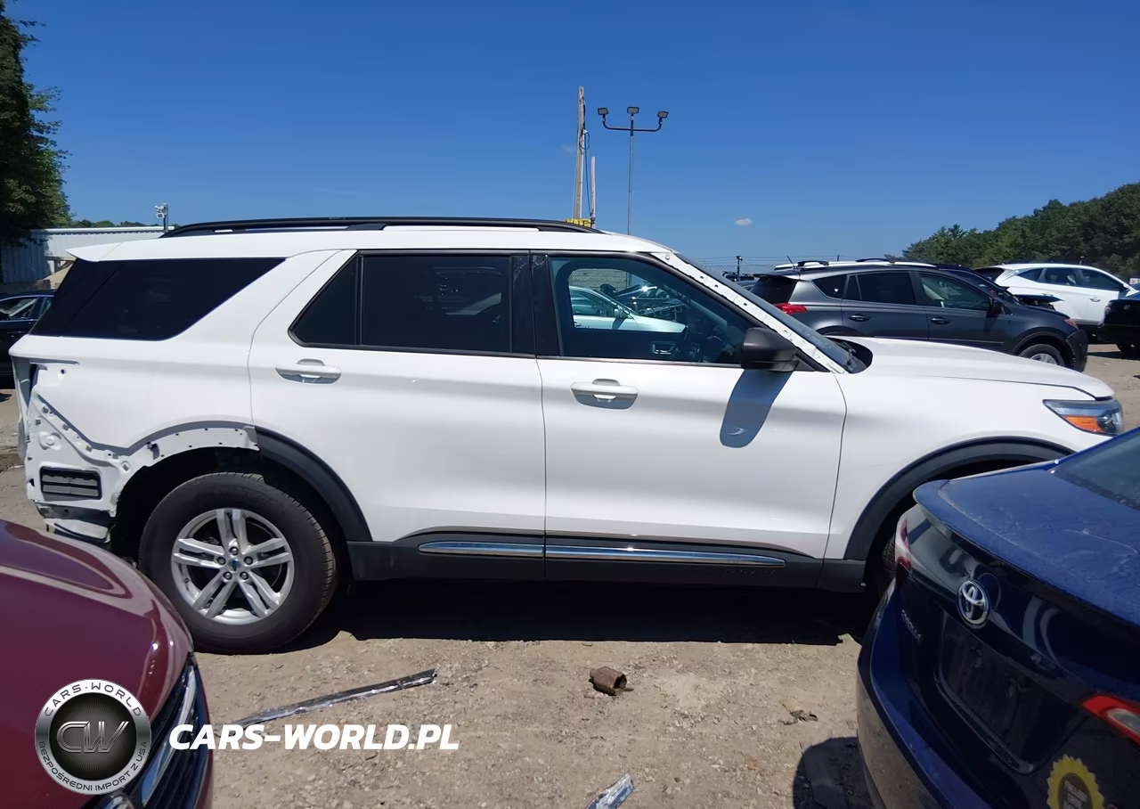 2022 Ford Explorer Xlt VIN:1FMSK8DH1NGA64219 - 14