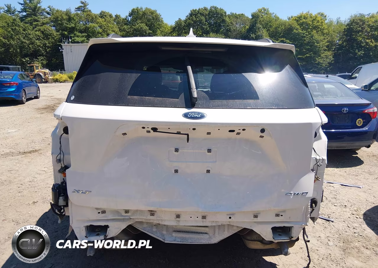 2022 Ford Explorer Xlt VIN:1FMSK8DH1NGA64219 - 17