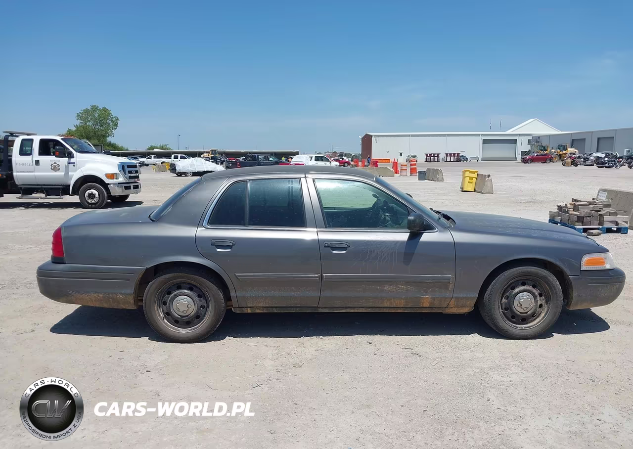 2009 Ford Crown Victoria Police-Police Interceptor VIN:2FAHP71V89X126564 - 13