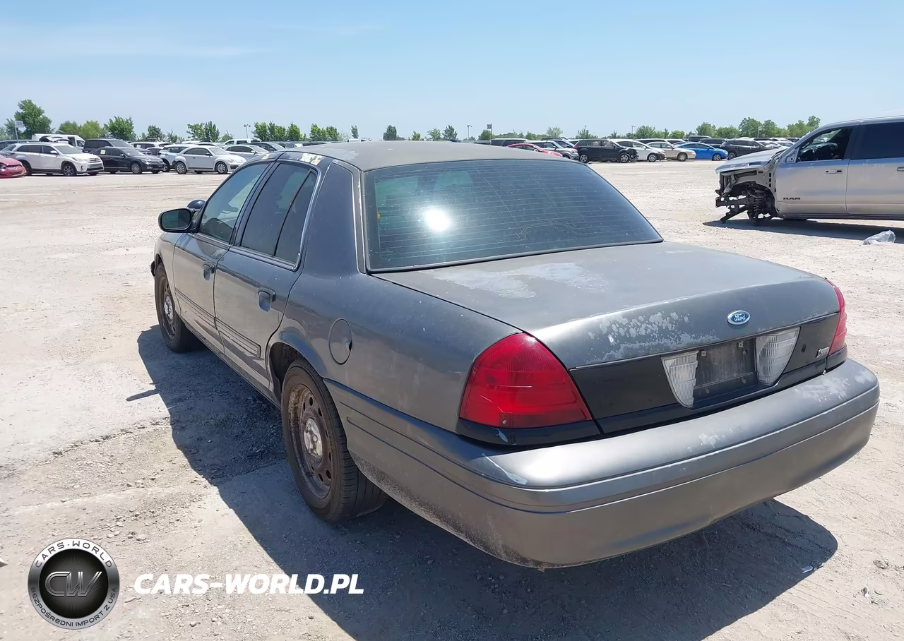 2009 Ford Crown Victoria Police-Police Interceptor VIN:2FAHP71V89X126564 - 3