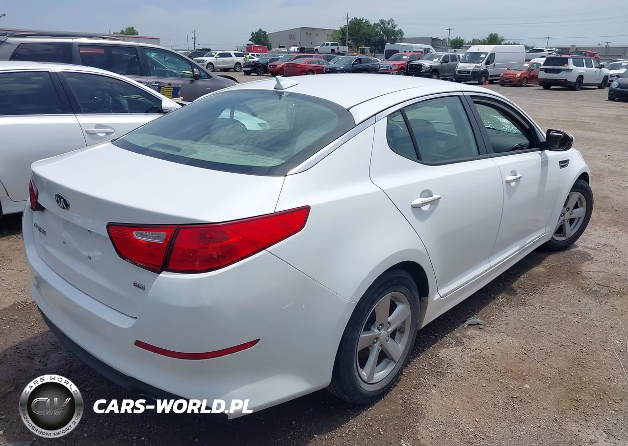 2014 Kia Optima Lx VIN:5XXGM4A71EG299204 - 4