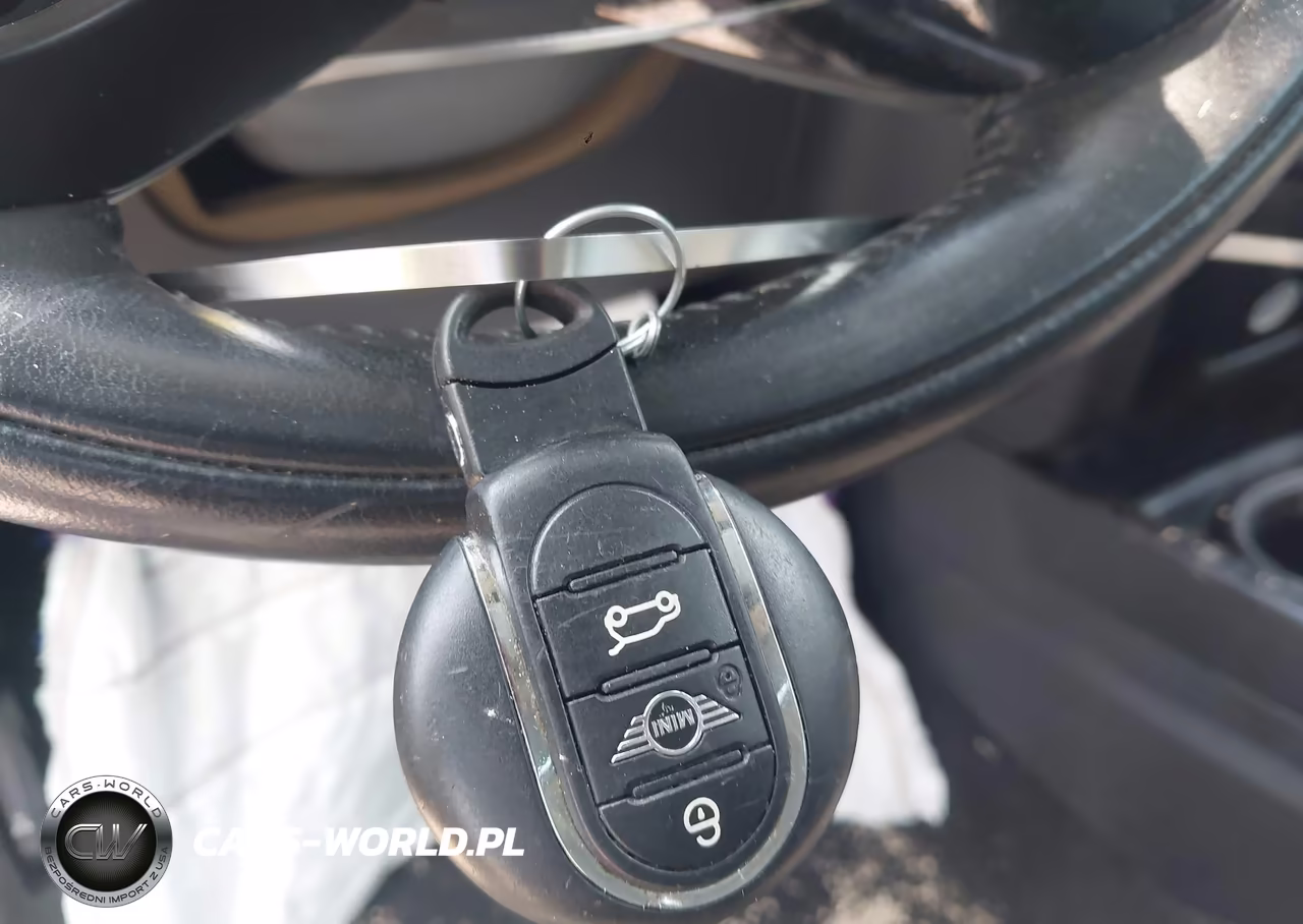 2020 Mini Countryman Cooper VIN:WMZYW3C02L3L09728 - 11
