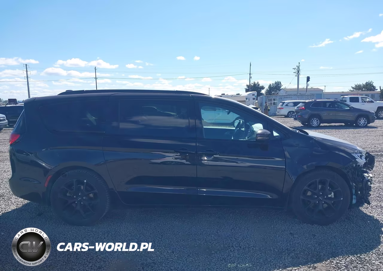 2025 Chrysler Pacifica Limited VIN:2C4RC1GG9SR515787 - 14