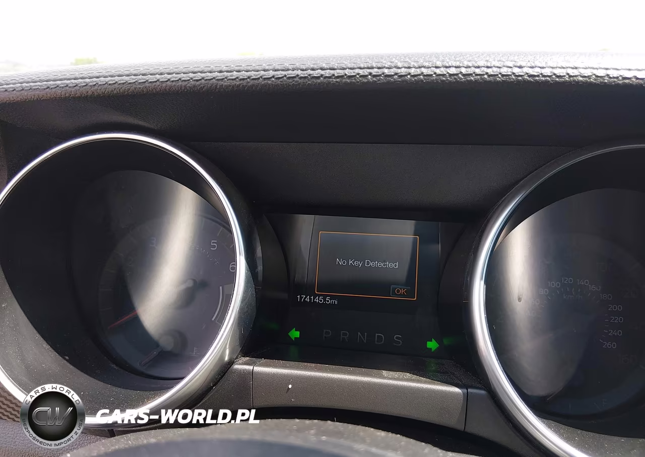 2018 Ford Mustang Ecoboost VIN:1FA6P8TH0J5106335 - 7