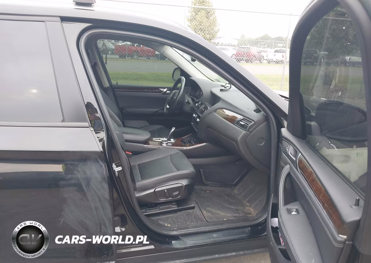 2017 BMW X3 xDrive28I VIN:5UXWX9C33H0W69583 - 5
