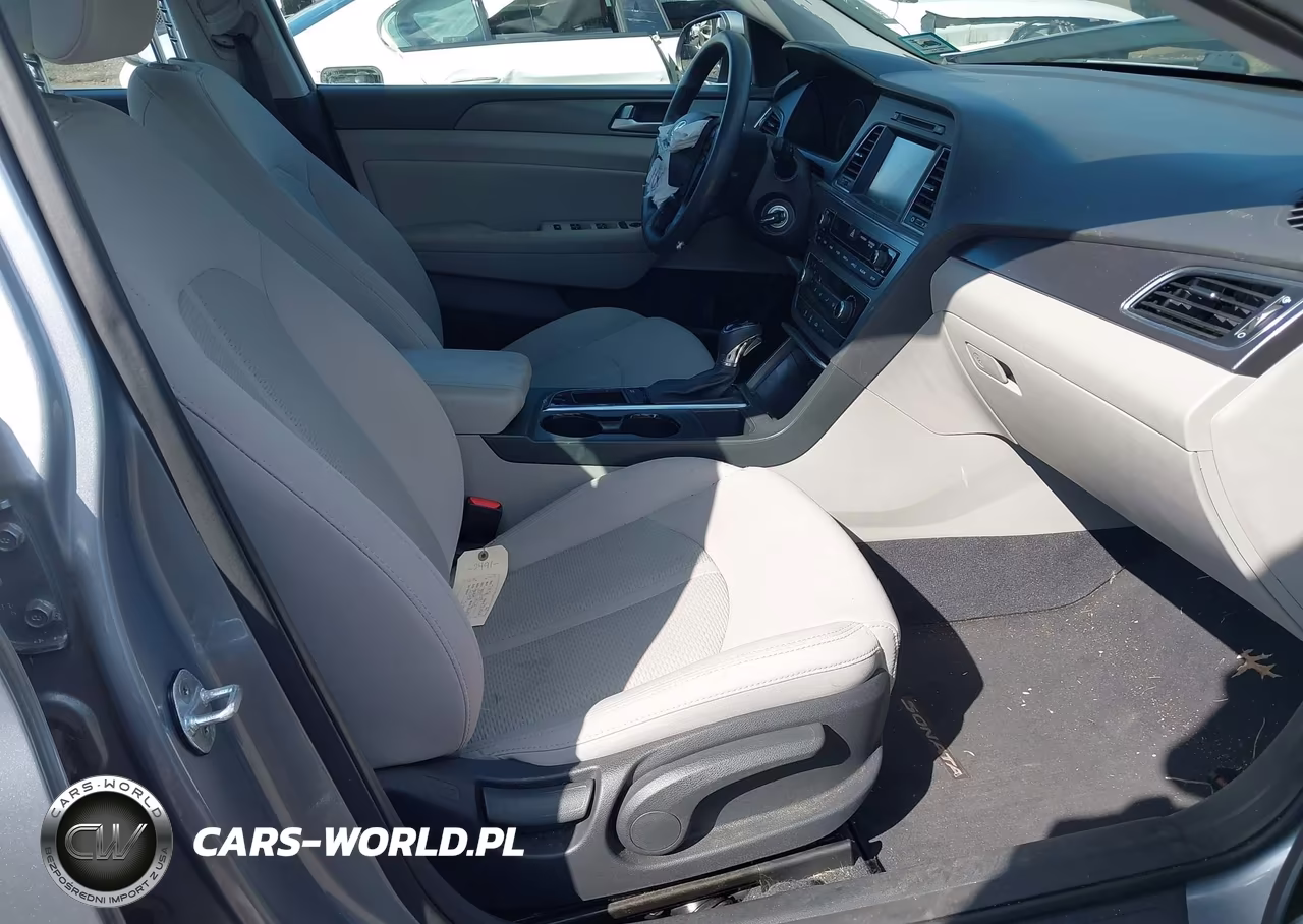 2016 Hyundai Sonata Sport VIN:5NPE34AFXGH282491 - 5