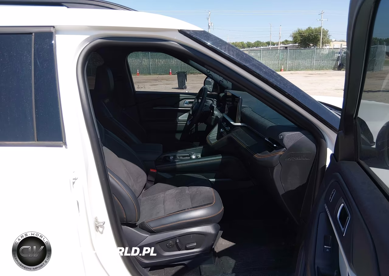 2026 Ford Explorer Tremor VIN:1FMWK8JC2TGA27056 - 5