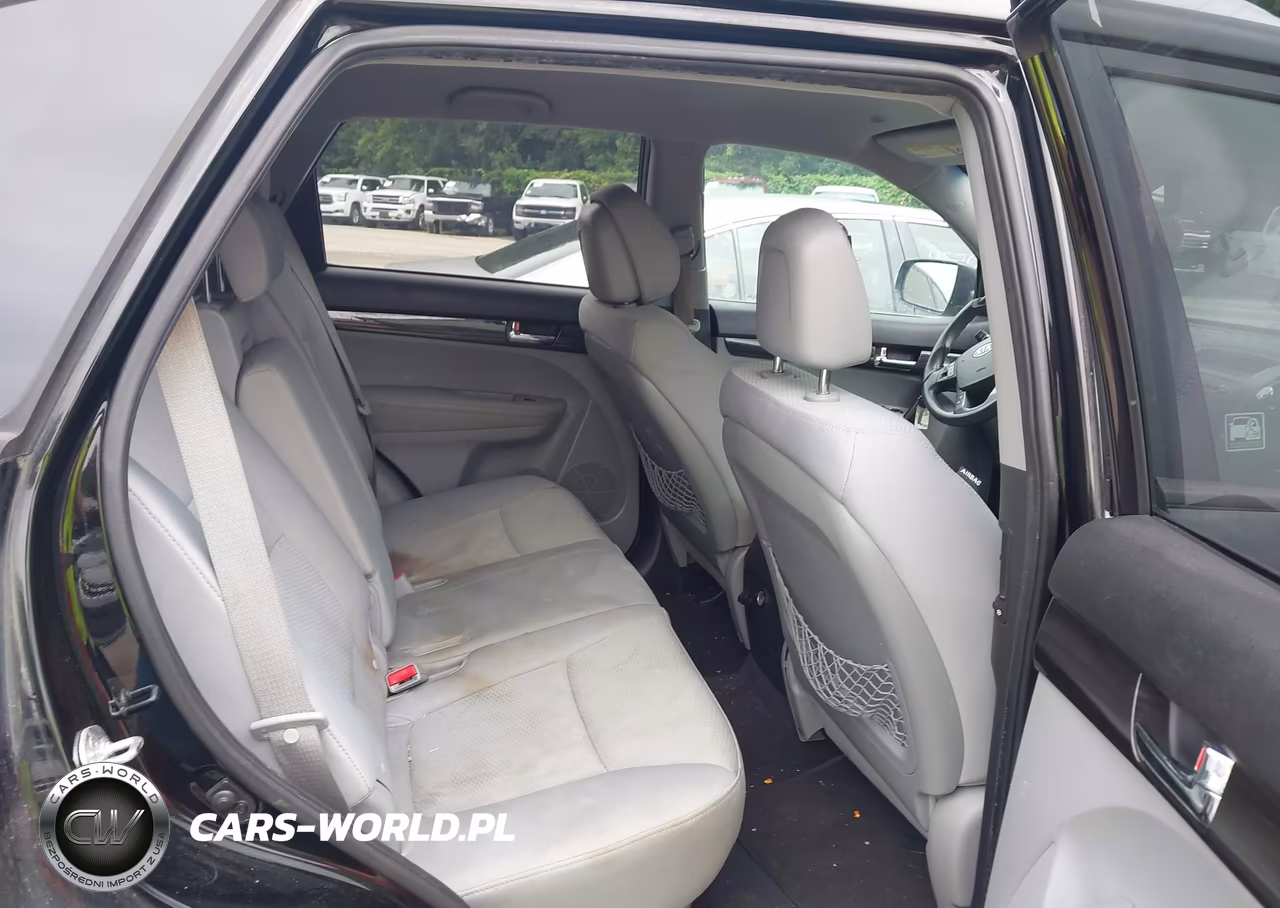 2011 Kia Sorento Lx VIN:5XYKT4A11BG104900 - 8