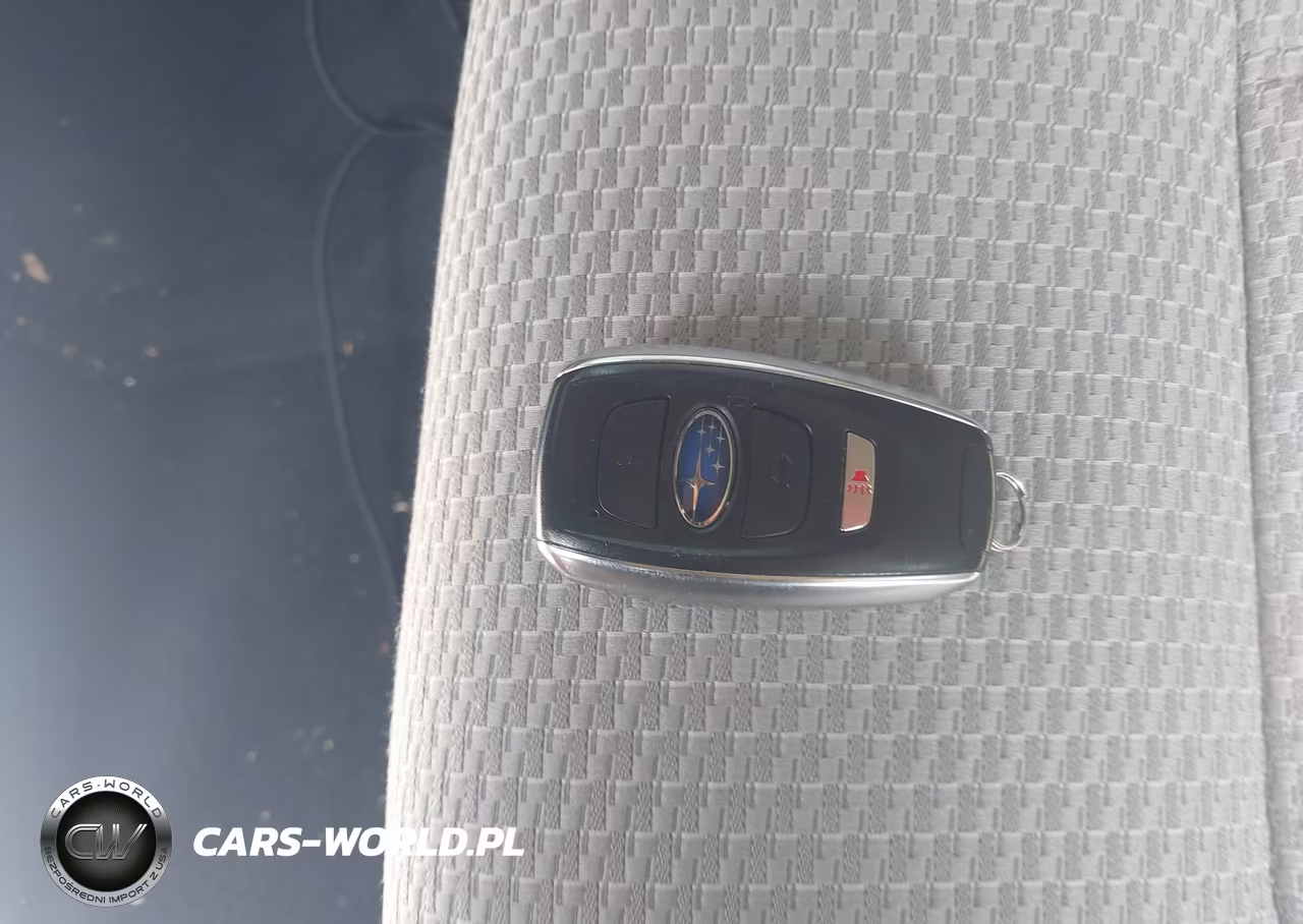 2020 Subaru Forester Premium VIN:JF2SKAJC2LH404135 - 11
